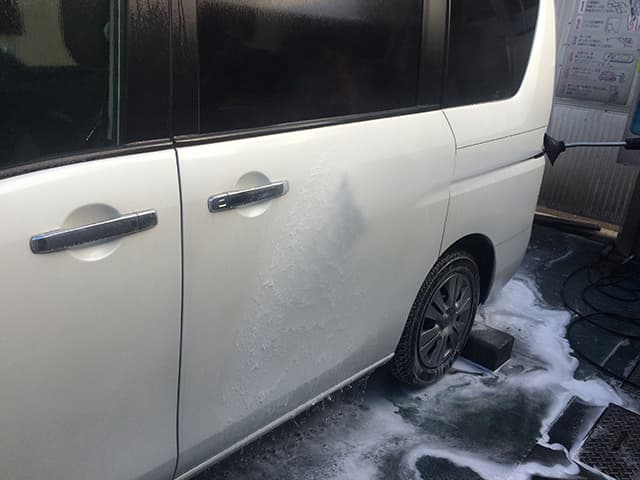 車の洗浄中